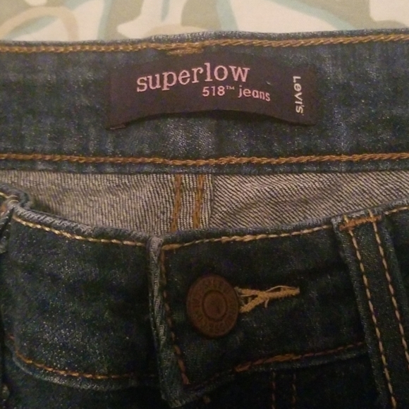 Levi's - Picture 5 of 5